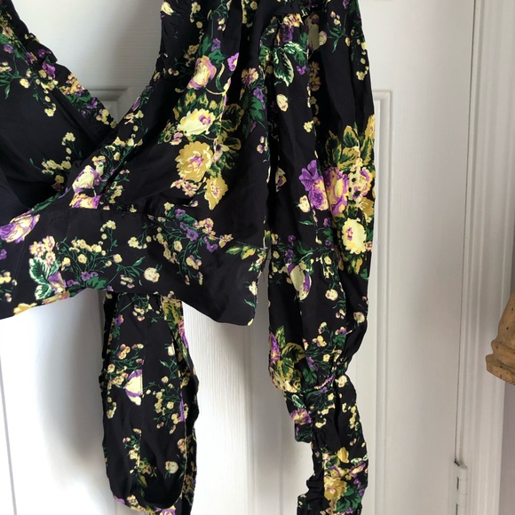 For Love of Lemons Floral Long sleeve Crop - Picture 3 of 5